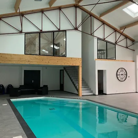 Villa Villa Dollon, 6 Pieces, 12 Personnes - Fr-1-410-348